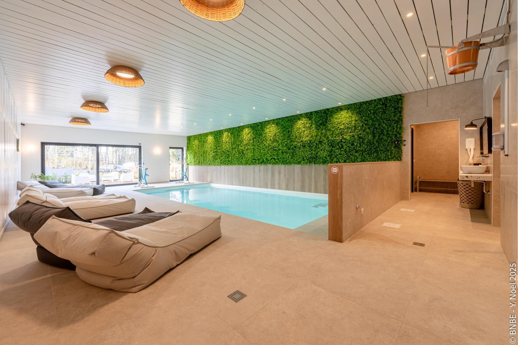 Sous La Houlette, Suites, Piscine Interieure Et Sauna Villers-la-Ville Exterior photo